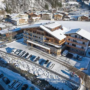 Hubertushof *** Saalbach-Hinterglemm
